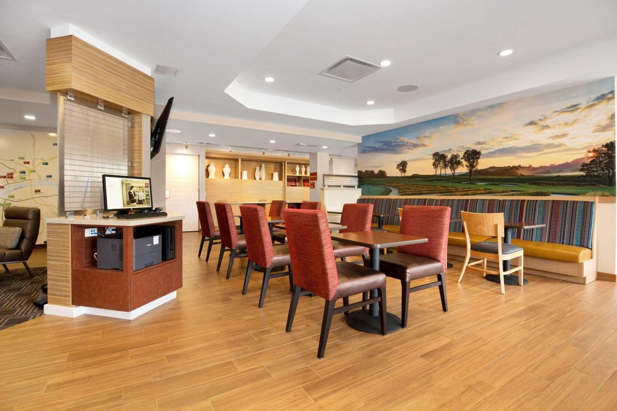 ทาวน์เพลส สวีท พิตส์เบิร์ก ฮาร์มาร์วิลล Hotel Harmarville ภายนอก รูปภาพ